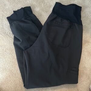 Maternity scrub joggers